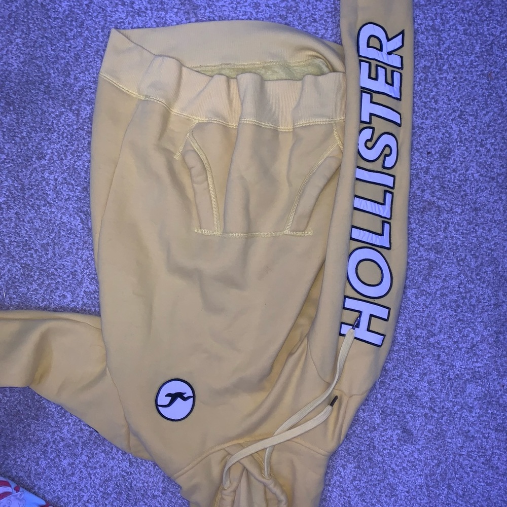 super soft hollister hoodie